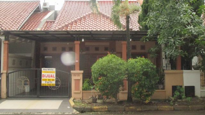 Dijual rumah strategis, dekat Tol Kunciran Villa Melati Mas Serpong Tangerang Banten