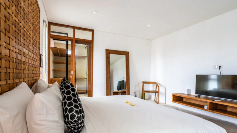 Stylish 2  Bedrooms Apartment  In Berawa Canggu