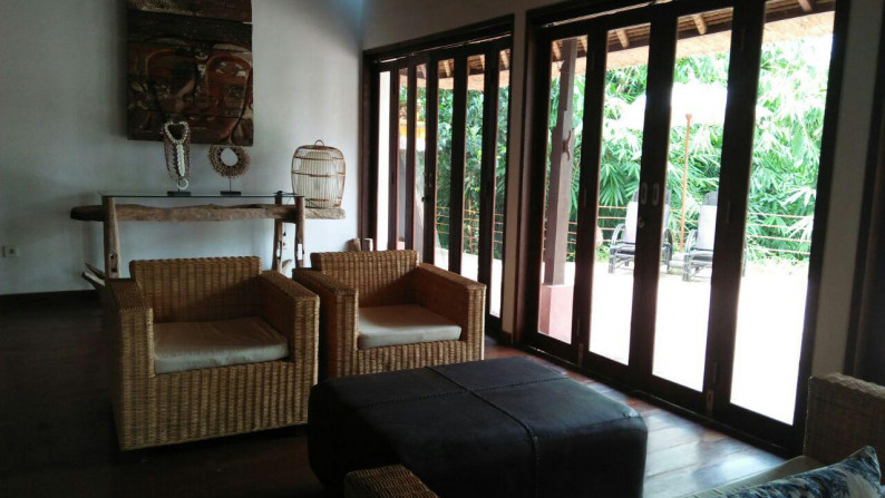 3 Bedroom Leasehold Villa with Amazing Views of the Forest for Sale Located 7 Minutes from Ubud Center