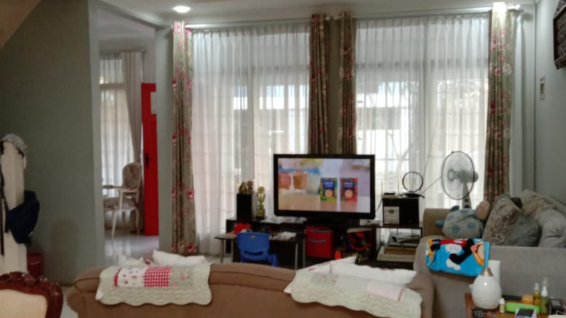 Rumah Siap Huni, Cantik, dan Hunian Asri @Maleo, Bintaro