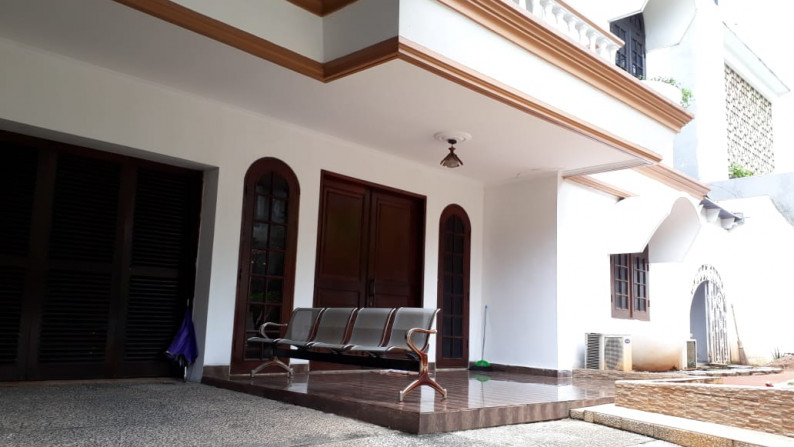 Rumah siap huni di Kuningan /Jakarta Sealatan