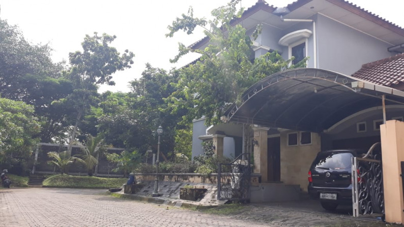 RUMAH MEGAH + FURNITURE DALAM PERUM TIRTASANI, SLEMAN