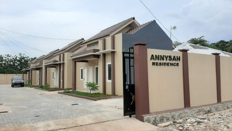 Rumah cantik  Harga Bersahabat di Cluster  Annysah Residence