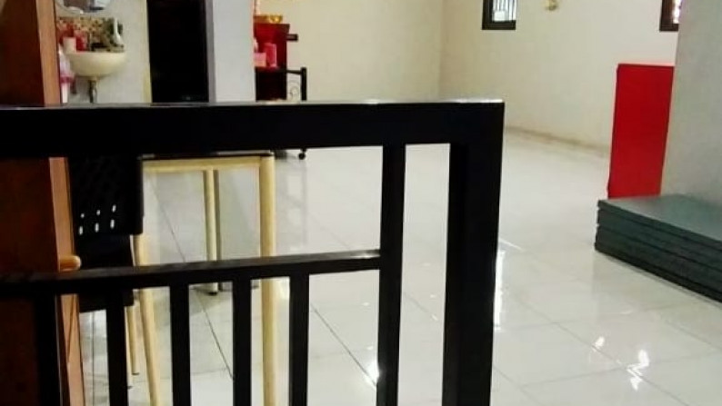 Rumah siap huni di Cipadu Tangerang