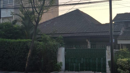 Rumah Siap Huni,Bagus di Veteran Jakarta Selatan