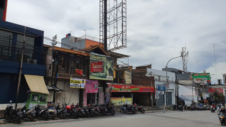 Dijual / Disewakan 2 Unit Ruko di Mainroad Sukajadi Bandung