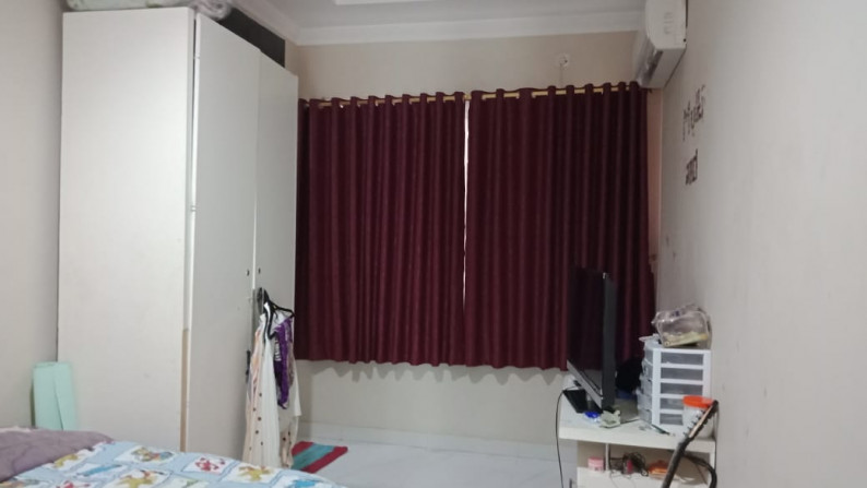 Rumah dalam cluster,bagus,siap huni di Bintaro Jaya 9