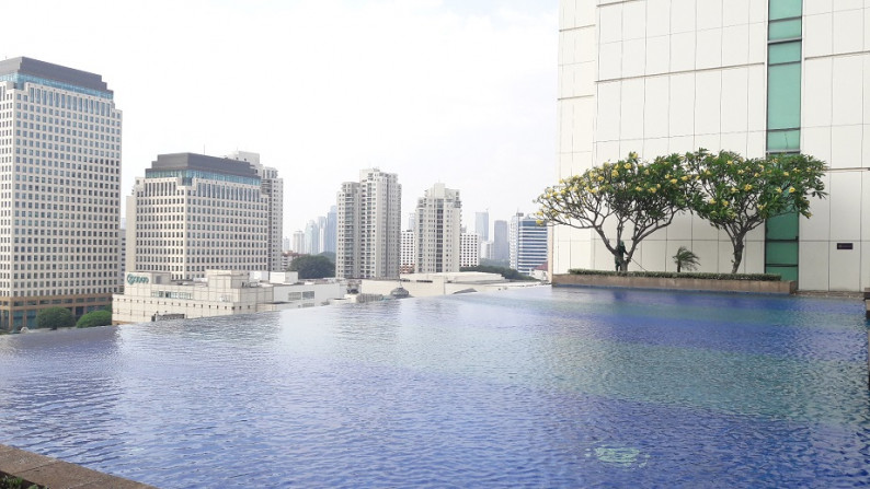 Apartemen Disewakan di Senayan City Residence, High Floor, Senayan Golf View,3 Bedrooms