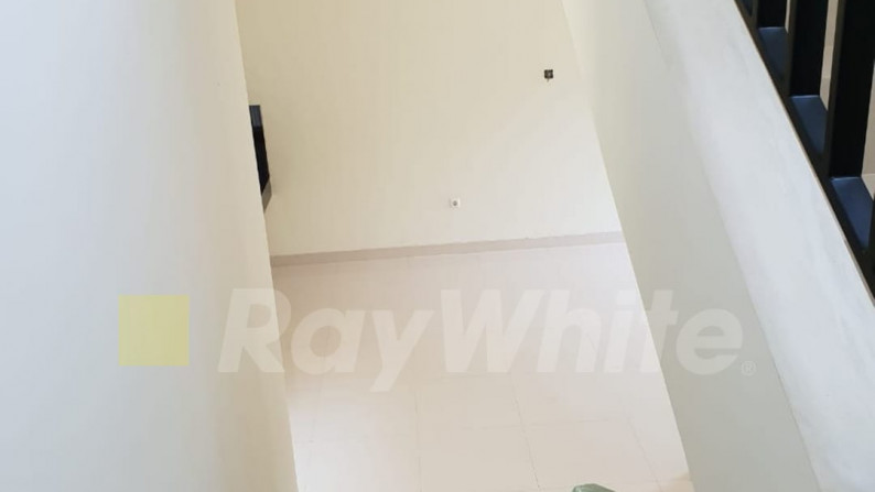 Rumah Siap Huni di Lavanya Hills Residence