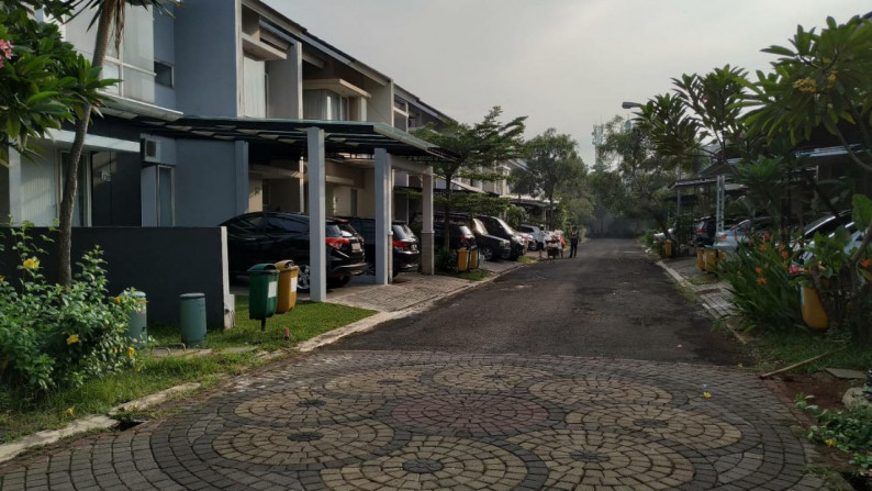 Rumah Siap Huni, Dalam Cluster, dan fasilitas Lengkap @Urbana Place, Ciputat