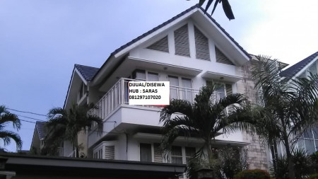 Disewakan rumah di dalam townhouse cilandak dekat citos, jaksel