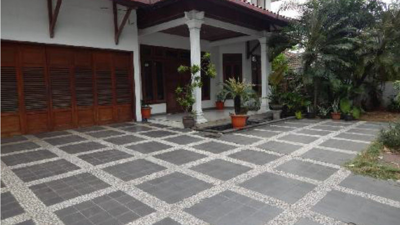 Rumah Siap Huni, Cocok Untuk Kos-kosan, dan Hunian Nyaman @Gandaria Utara, Keb Baru