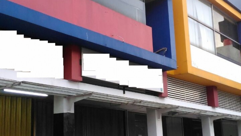 Ruko dijual siap pakai, di citra garden 6, blok I1, Jakarta Barat.