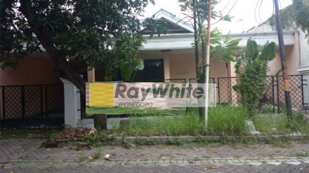 Rumah Karangan Wiyung Surabaya