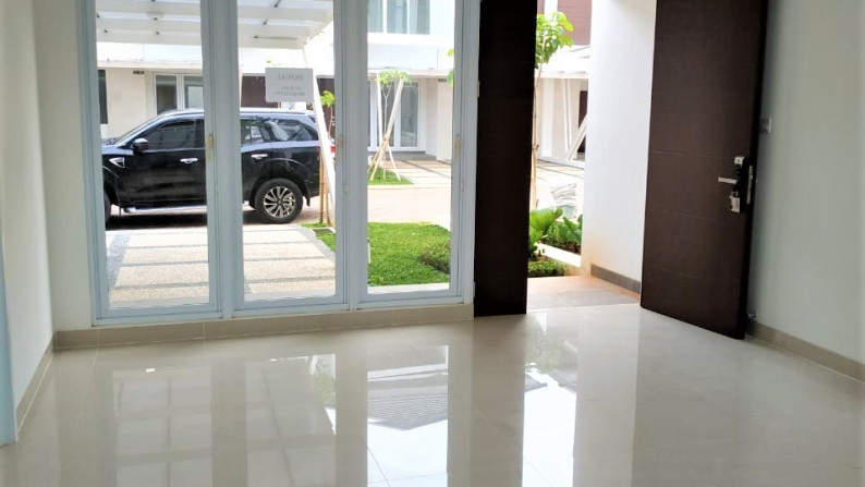 Rumah dijual diRiviera at Puri, Cipondoh, Tangerang *0003-TAT*