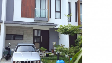 Dijual rumah super rapih, harga menarik, lokasi bagus, siap huni