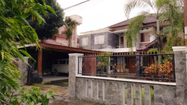 KOST DAN RUMAH TINGGAL MEWAH, LOKASI STRATEGIS JL GORONGAN, SLEMAN