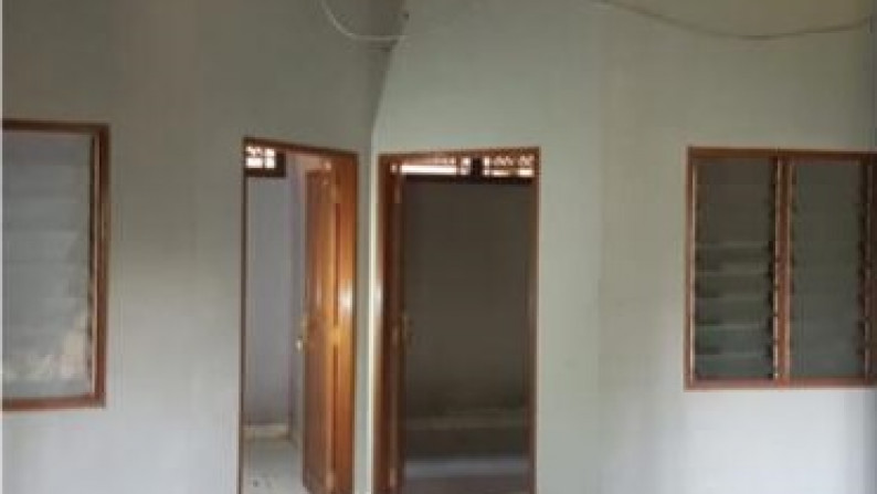 Rumah Terawat Sederhana di Ghara Cinere