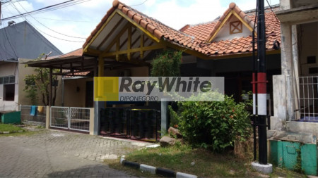 Rumah babatan pratama wiyung surabaya