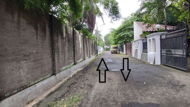 Kavling Tanah di Jalan Durian Barat, Jagakarsa, Jakarta Selatan, Lokasi Cantik,Bentuk Tanah Kotak, SHM