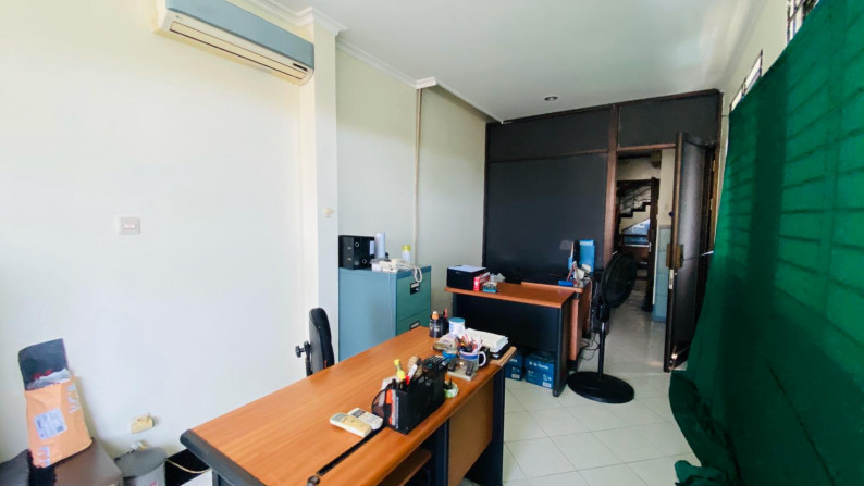 Dijual Cepat Ruko Bangunan Kantor di Kawasan Tanjung Priok, Jl Gangeng Raya