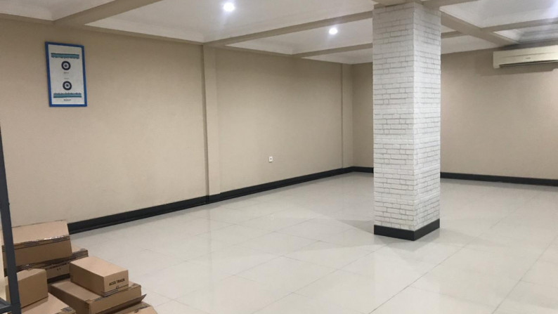 Rumah dijual di Komplek Merpati, Kalideres *0044-JAHTAT*