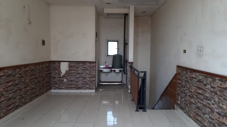 Dijual Ruko Strategis Di Pinggir Jalan Ceger, Pondok Aren, Tangerang Selatan