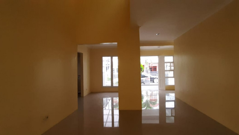 Rumah cantik siap huni di bintaro