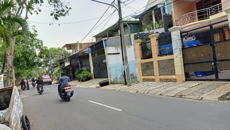 RUMAH SIAP HUNI DI KOJA JAKARTA UTARA