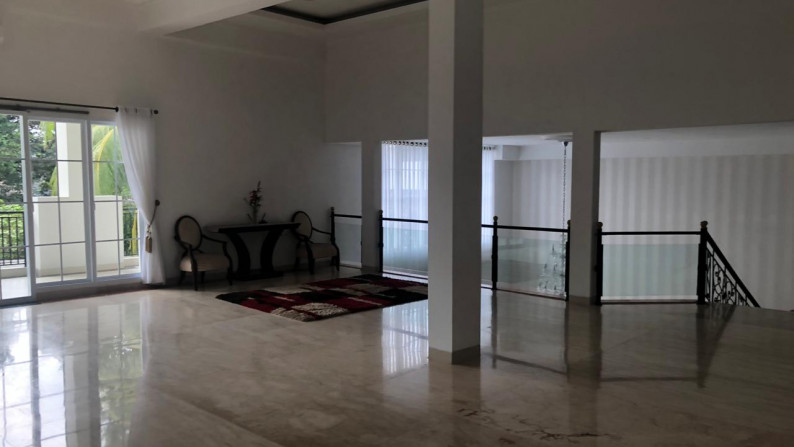 Dijual rumah di daerah jakarta selatan