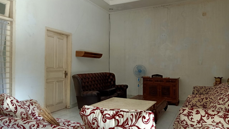 Best Deal Rumah Hitung Tanah di Ciganjur