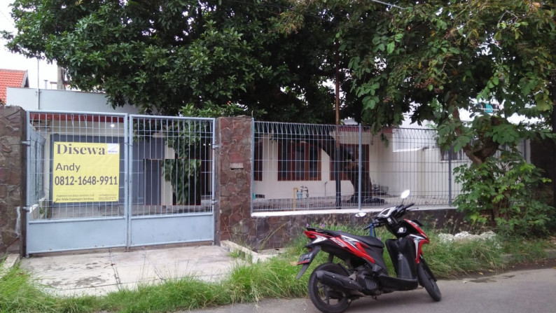 Rumah jalan Misbakh Surabaya