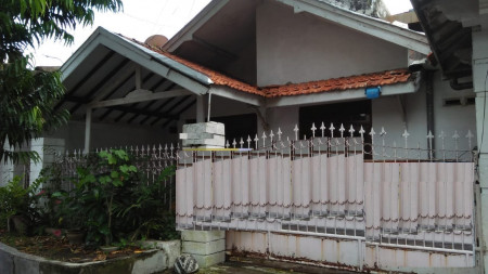 Rumah Adityawarman Mayjen Sungkono Surabaya