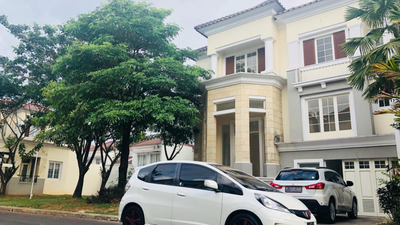 Dijual Rumah Tinggal 2 Lantai di Citraland Celebes, Kota Makassar