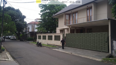 Rumah HOOK Strategis di Pondok Indah, Jakarta Selatan