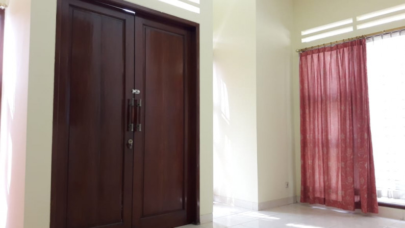 Hot Rent..Rumah Bagus, siap huni di Bintaro Jaya