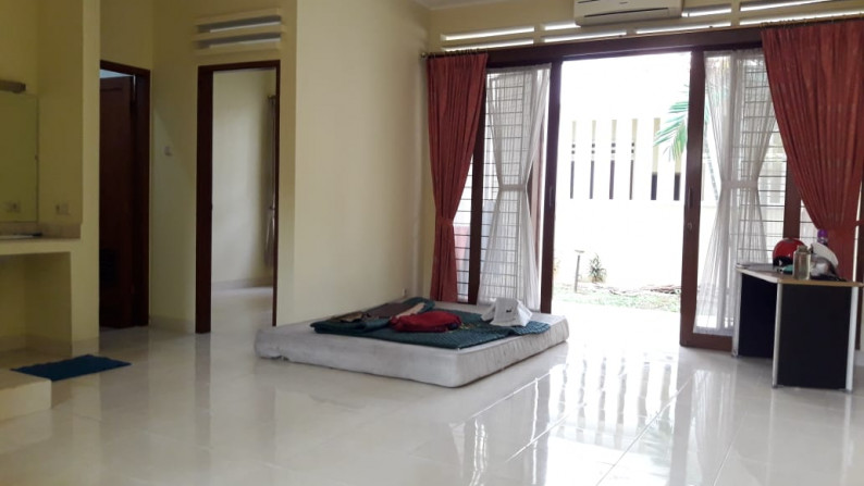 Hot Rent..Rumah Bagus, siap huni di Bintaro Jaya