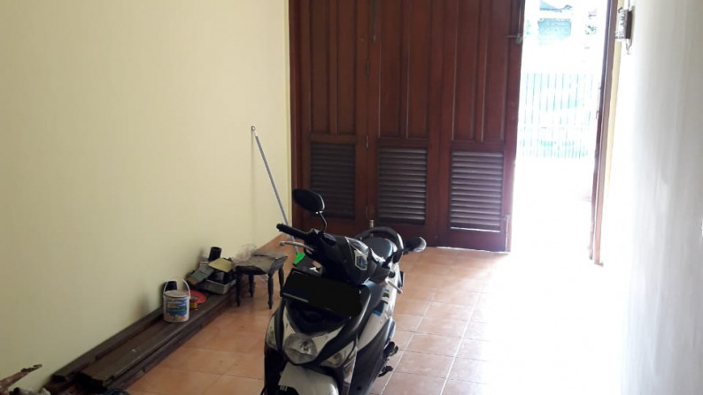 Hot Rent..Rumah Bagus, siap huni di Bintaro Jaya