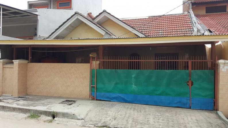 Rumah dijual di komp. Griya Dadap, Tangerang, Banten . 0011TON