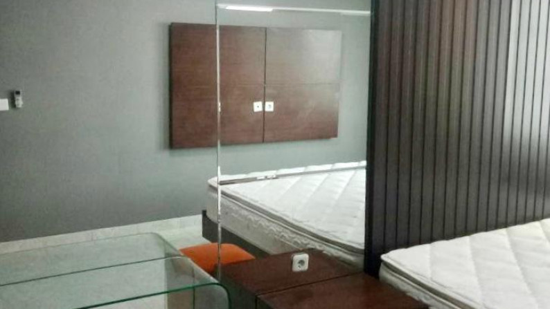 Apartemen Siap Huni, Full Furnish Dekat MOI  French Walk Twr Nice Garden, Luas 102m2