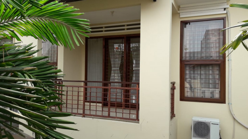 Hot Rent.. Rumah Bagus di Bintaro