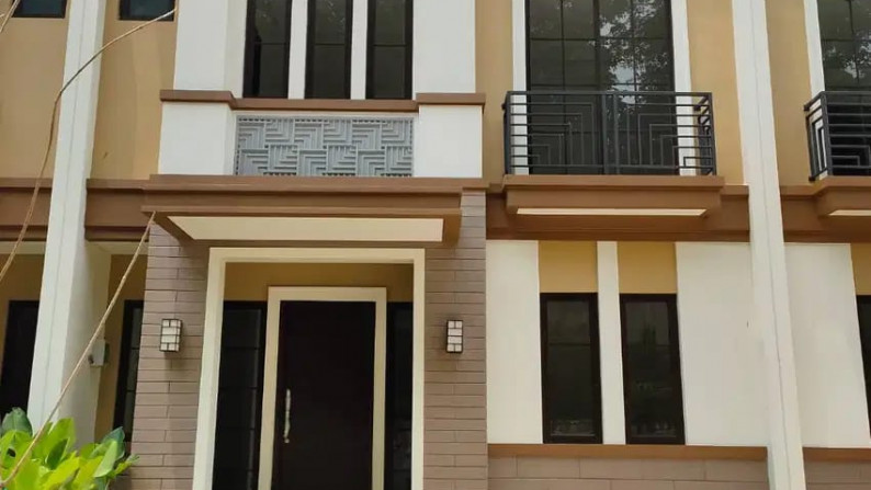 Rumah Bagus Di Cluster Savia, Alam Sutera Tangerang