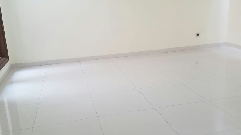 Jual Rumah Pondok Indah Jalan Gedung Hijau... Rumah Bagus Terawat