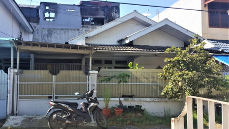 Rumah dijual di Kalideres Permai *0055-JELREN*