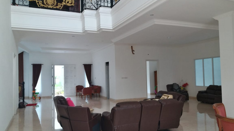 Dijual Rumah Mewah Di Cluster Buana Sutera, Alam Sutera Tangerang