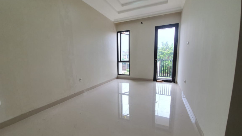 Dijual Rumah Modern Minimalis Dalam Townhouse Posisi Terdepan, Pondok Labu