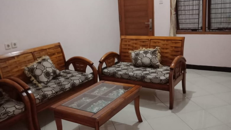 KOST AKTIF PUSAT KOTA ~ SAYAP BUAHBATU / BKR