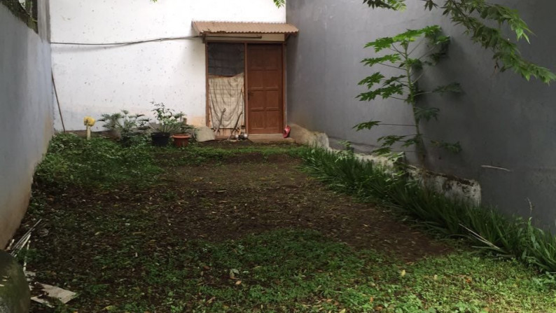 Rumah Bagus Di Ciwaruga, Bandung Jawabarat