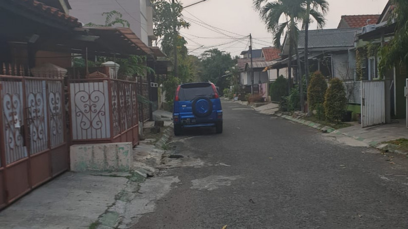 Dijual Rumah Bagus Di Nusa Indah Loka, Graha Raya Bintaro