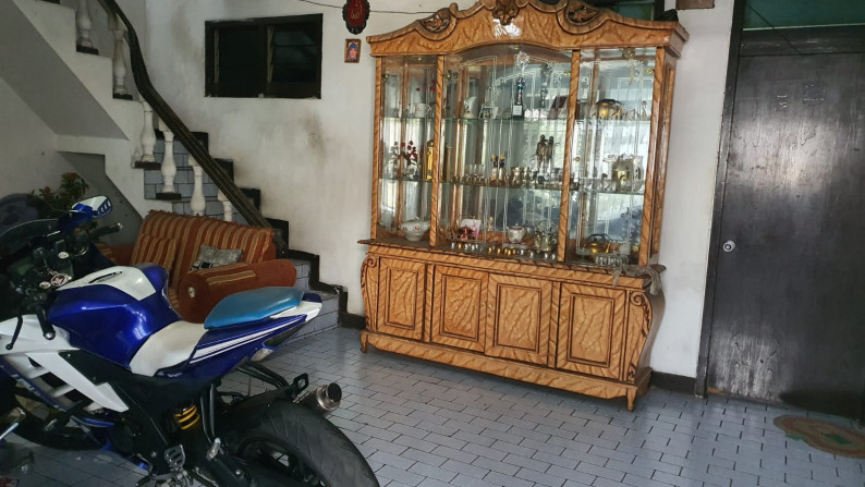 Dijual Hunian Nyaman 2 Lantai di Sersan Bajuri Bandung